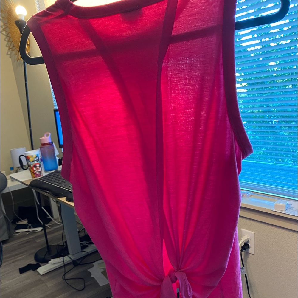 J Crew size L criss cross back tank top